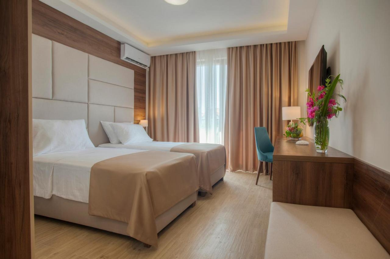 Hotel Twelve By Aycon Budva Zewnętrze zdjęcie
