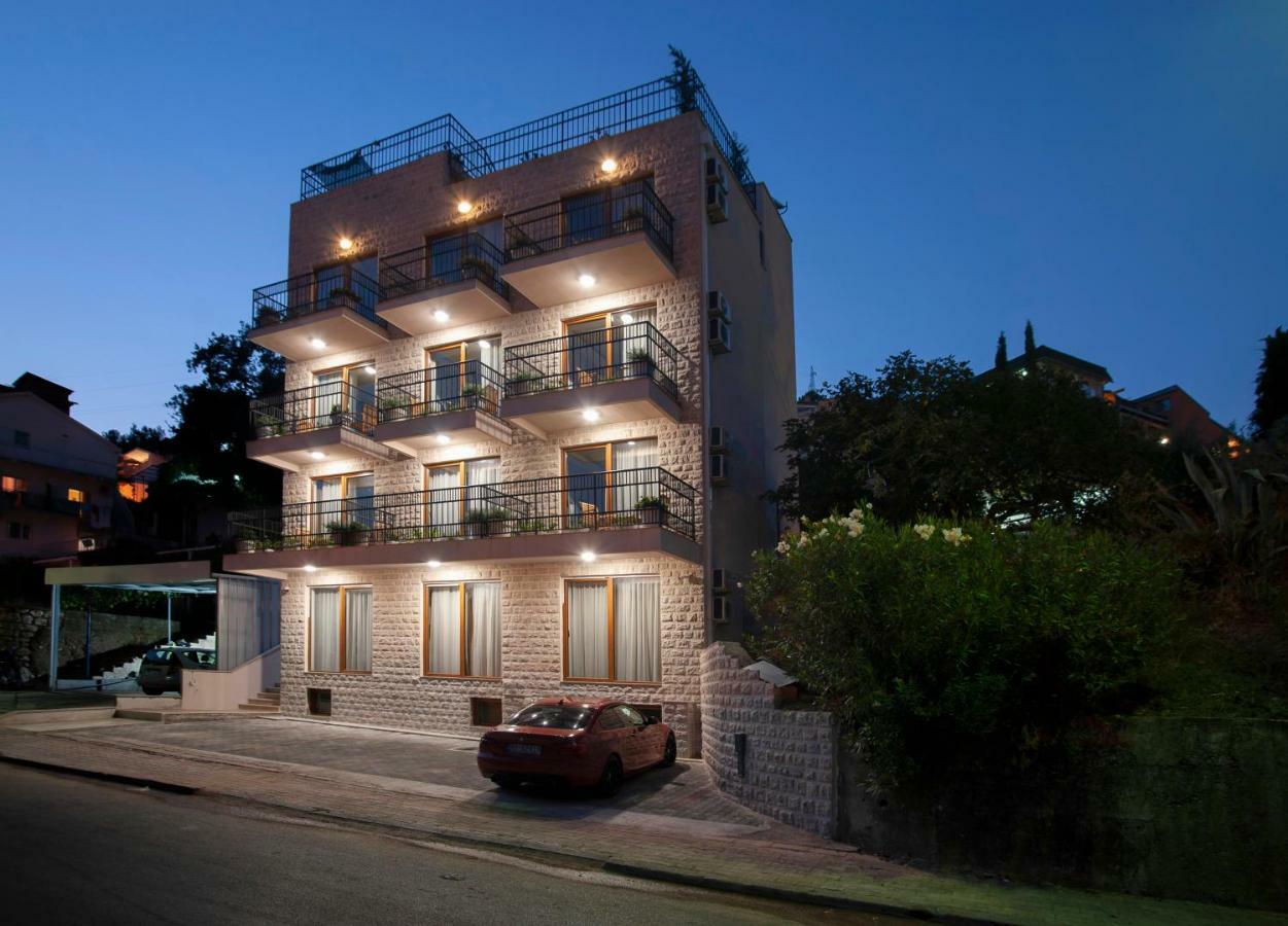 Hotel Twelve By Aycon Budva Zewnętrze zdjęcie