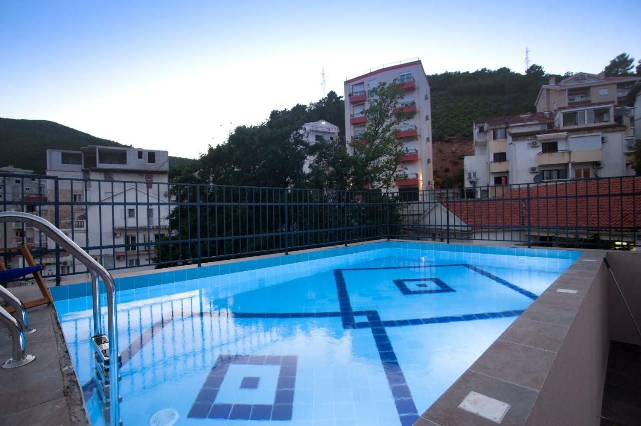 Hotel Twelve By Aycon Budva Zewnętrze zdjęcie